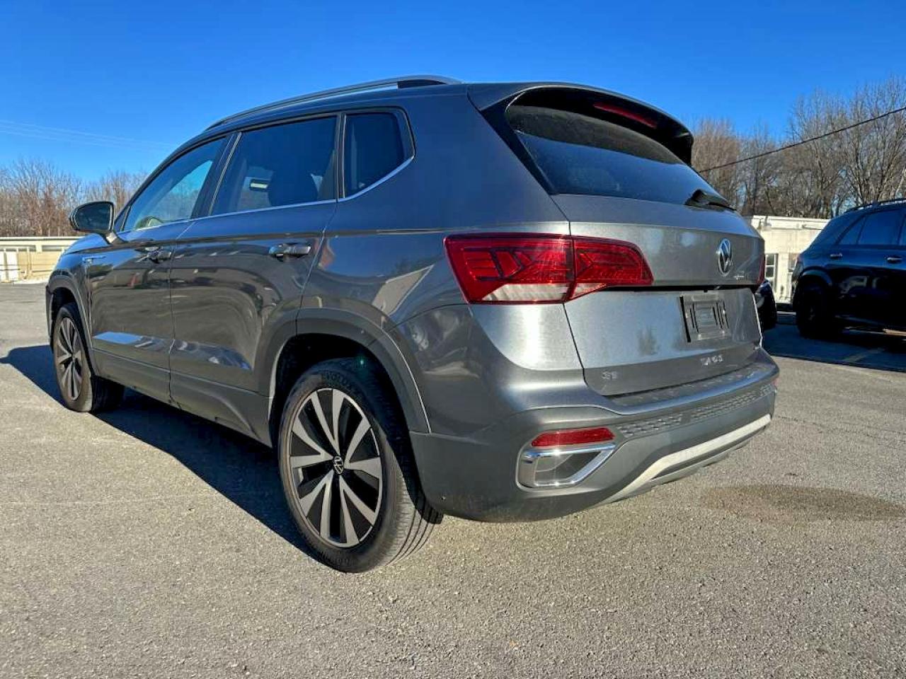 Volkswagen Taos Se Image 8