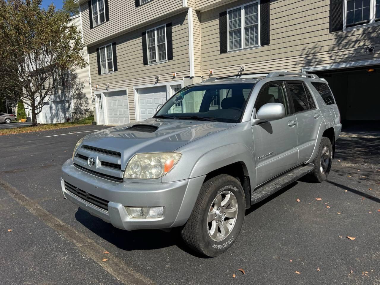 Toyota 4Runner Sr5 Image 3