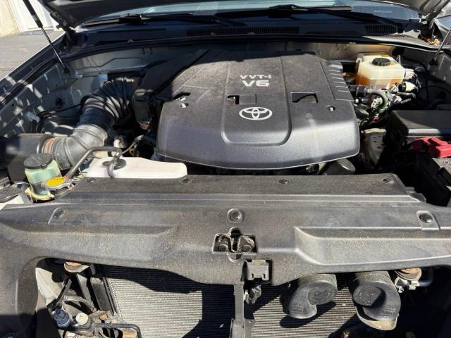 Toyota 4Runner Sr5 Image 10