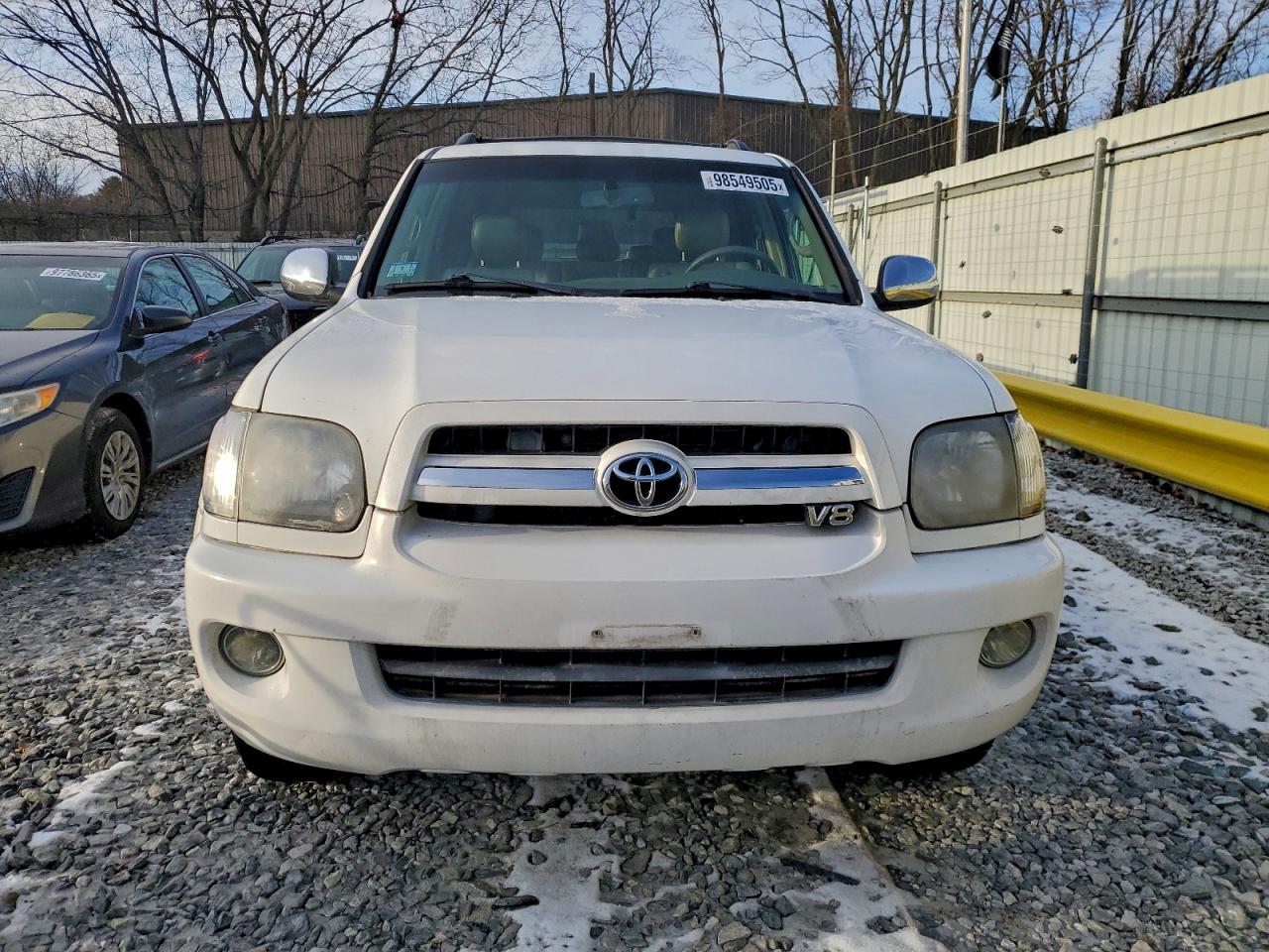 Toyota Sequoia Limited Image 4