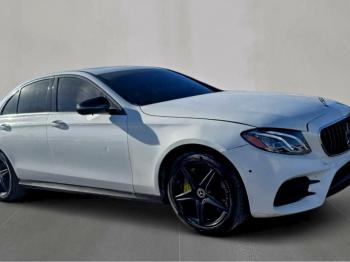  Salvage Mercedes-Benz E-Class