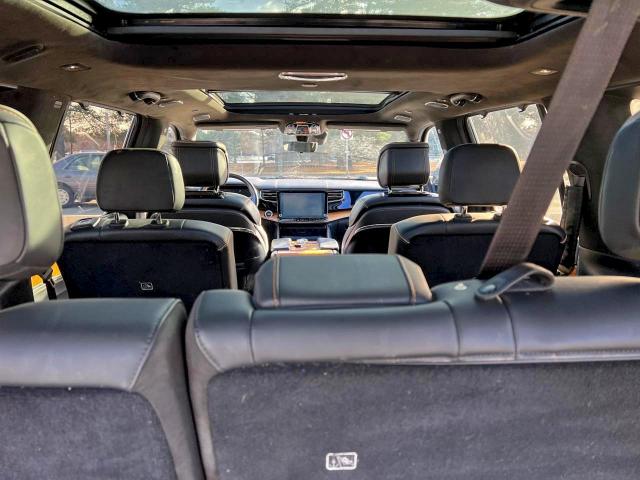 Jeep Grand Wagoneer Series Iii Image 7