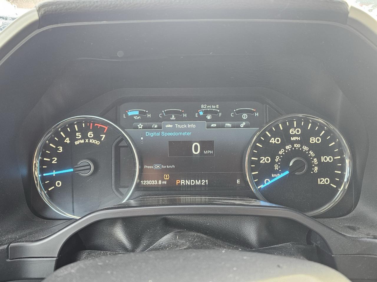 Ford F-150 Supercrew Image 8