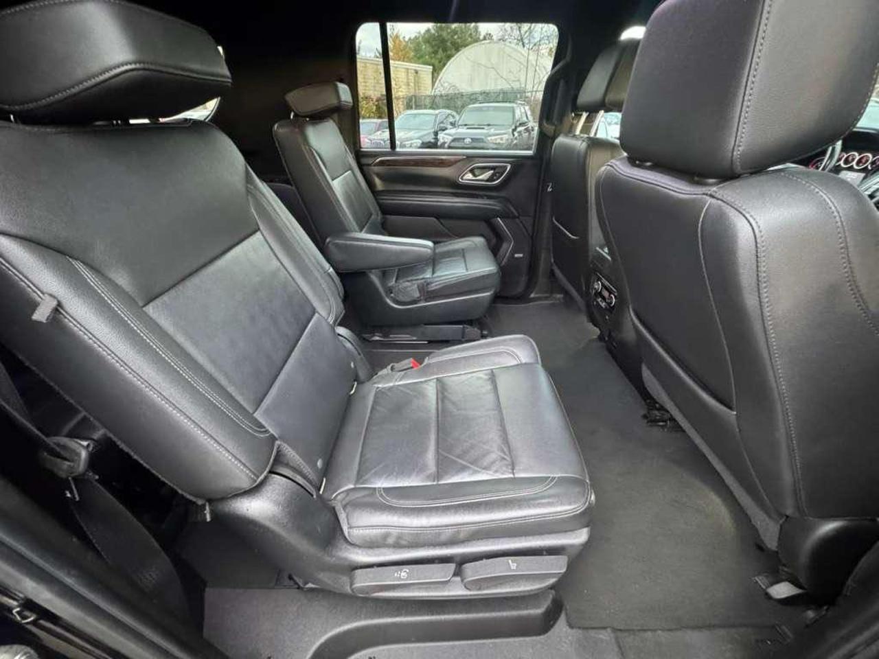 Chevrolet Suburban K1500 Lt Image 5