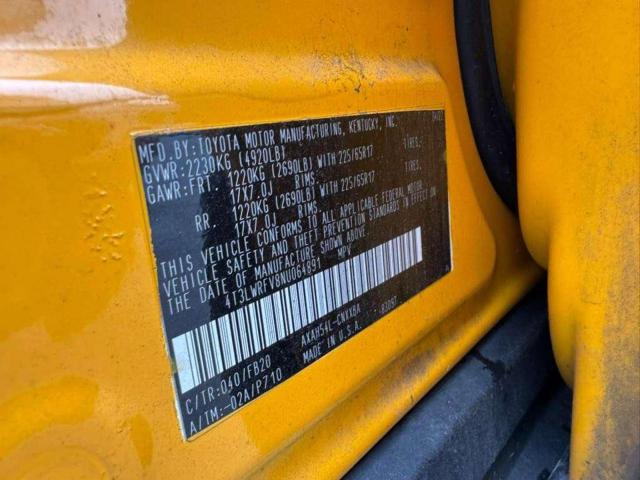 Toyota RAV4 Le Image 6