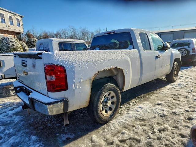 Chevrolet Silverado C1500 Image 6