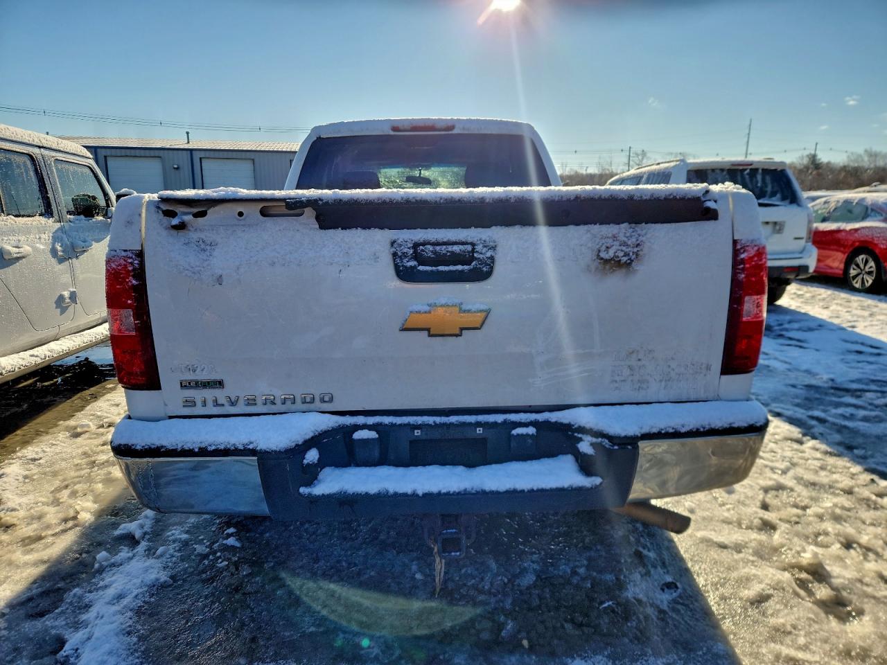 Chevrolet Silverado C1500 Image 10