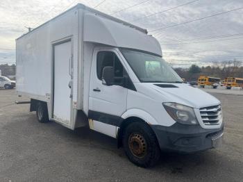  Salvage Freightliner Sprinter