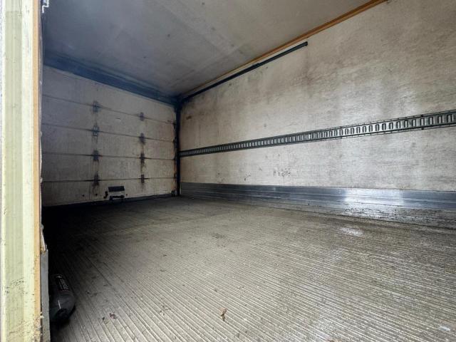 Ford F-650 Super Duty Image 10