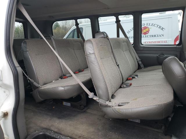 Chevrolet Express Lt Image 11