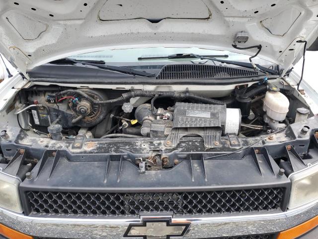 Chevrolet Express Lt Image 12