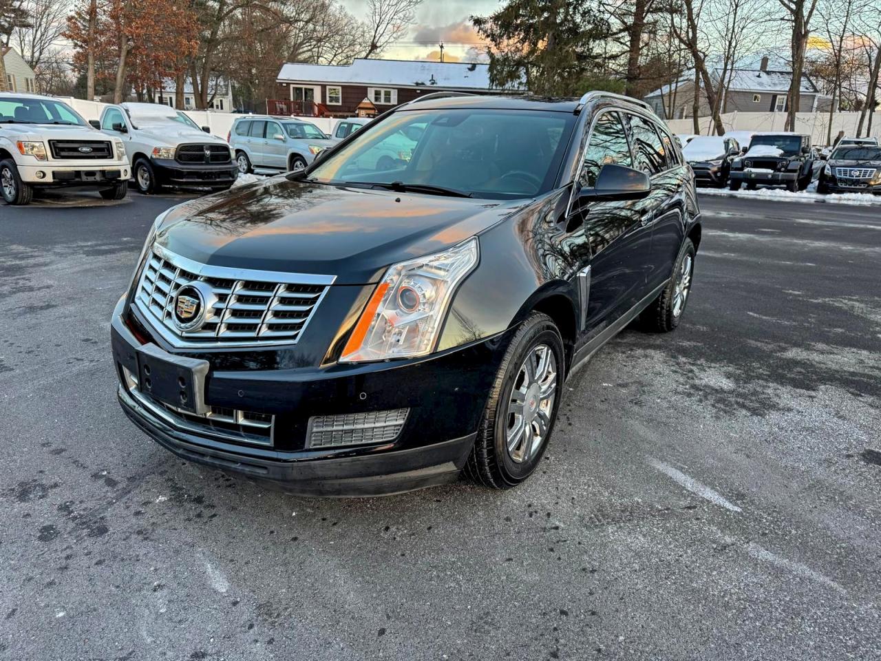 Cadillac SRX Luxury Collection Image 1