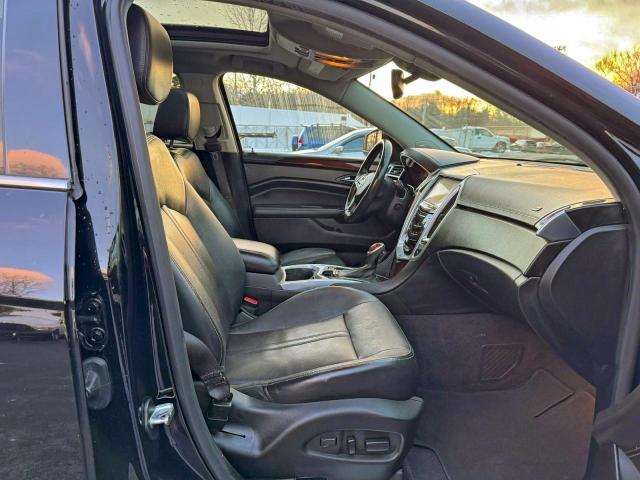 Cadillac SRX Luxury Collection Image 9