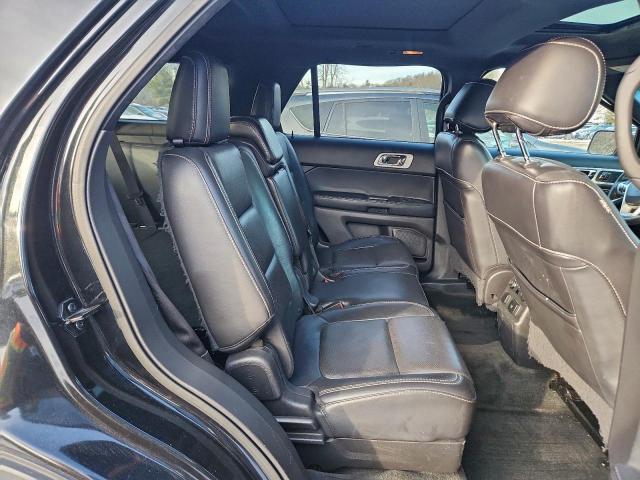 Ford Explorer Sport Image 10