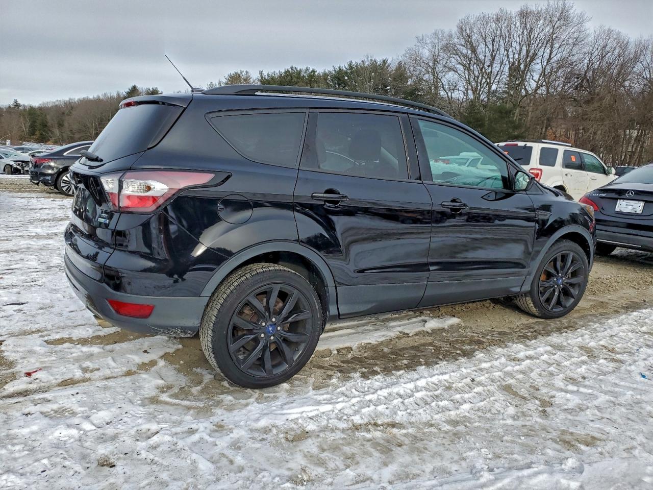 Ford Escape Se Image 3