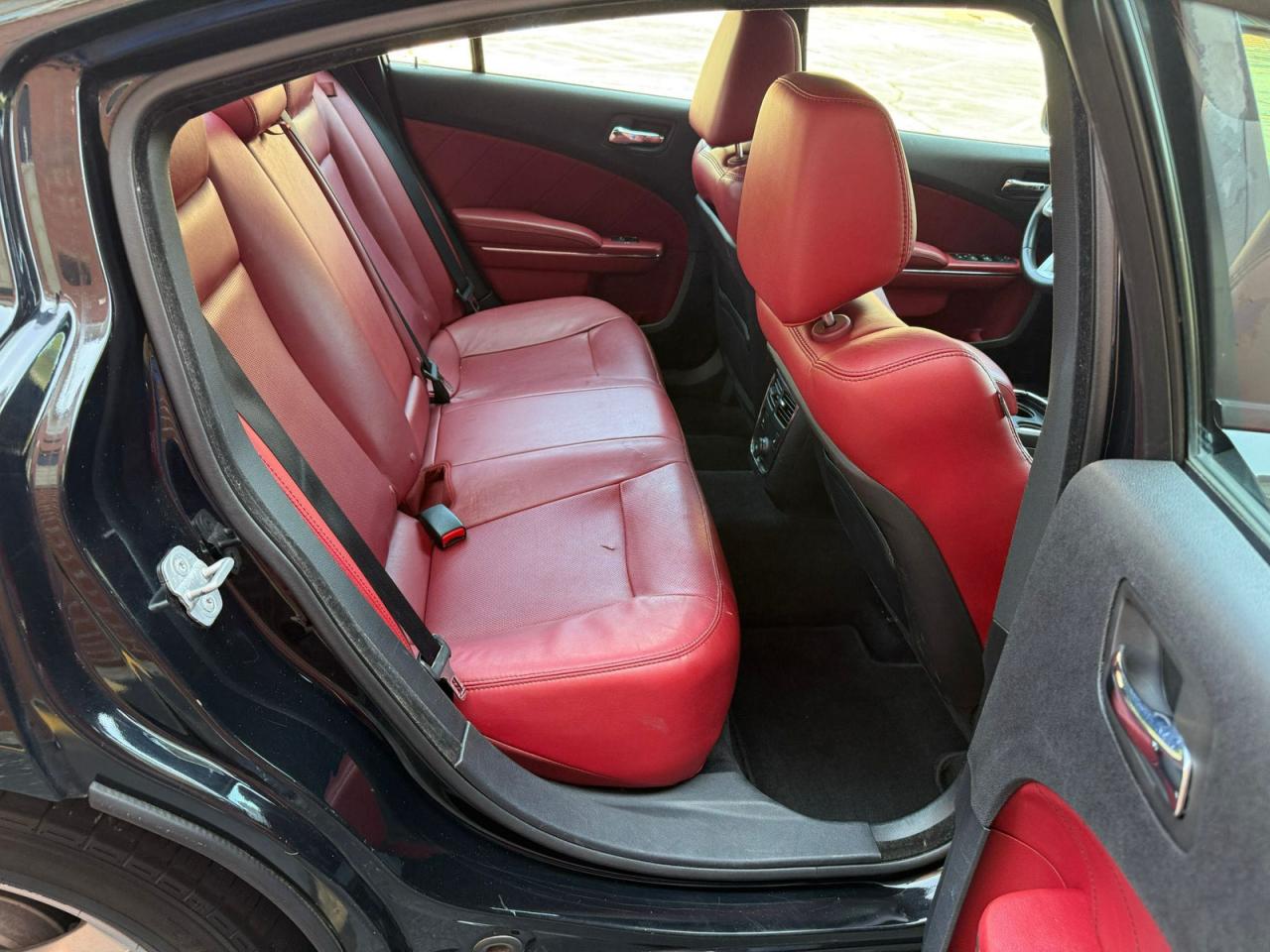 Dodge Charger R/t Image 5