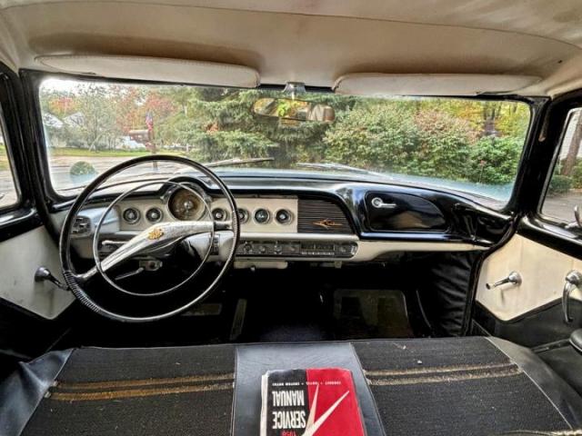 Dodge Royal Image 12