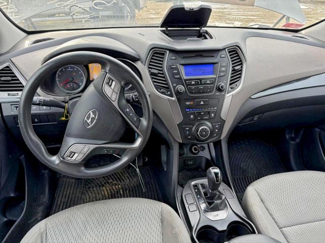 Hyundai SANTA FE Image 5