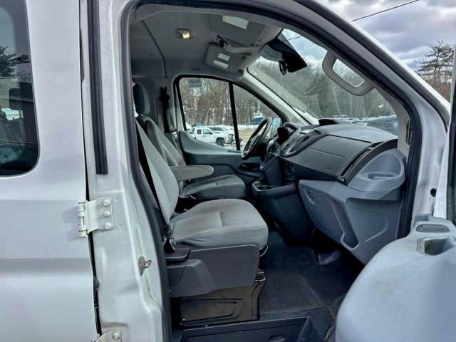 Ford Transit T-350 Image 7