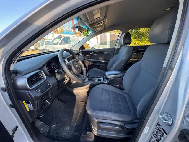 Kia Sorento Lx Image 3