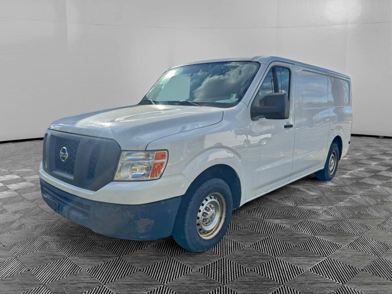 Nissan Nv 1500 Image 5
