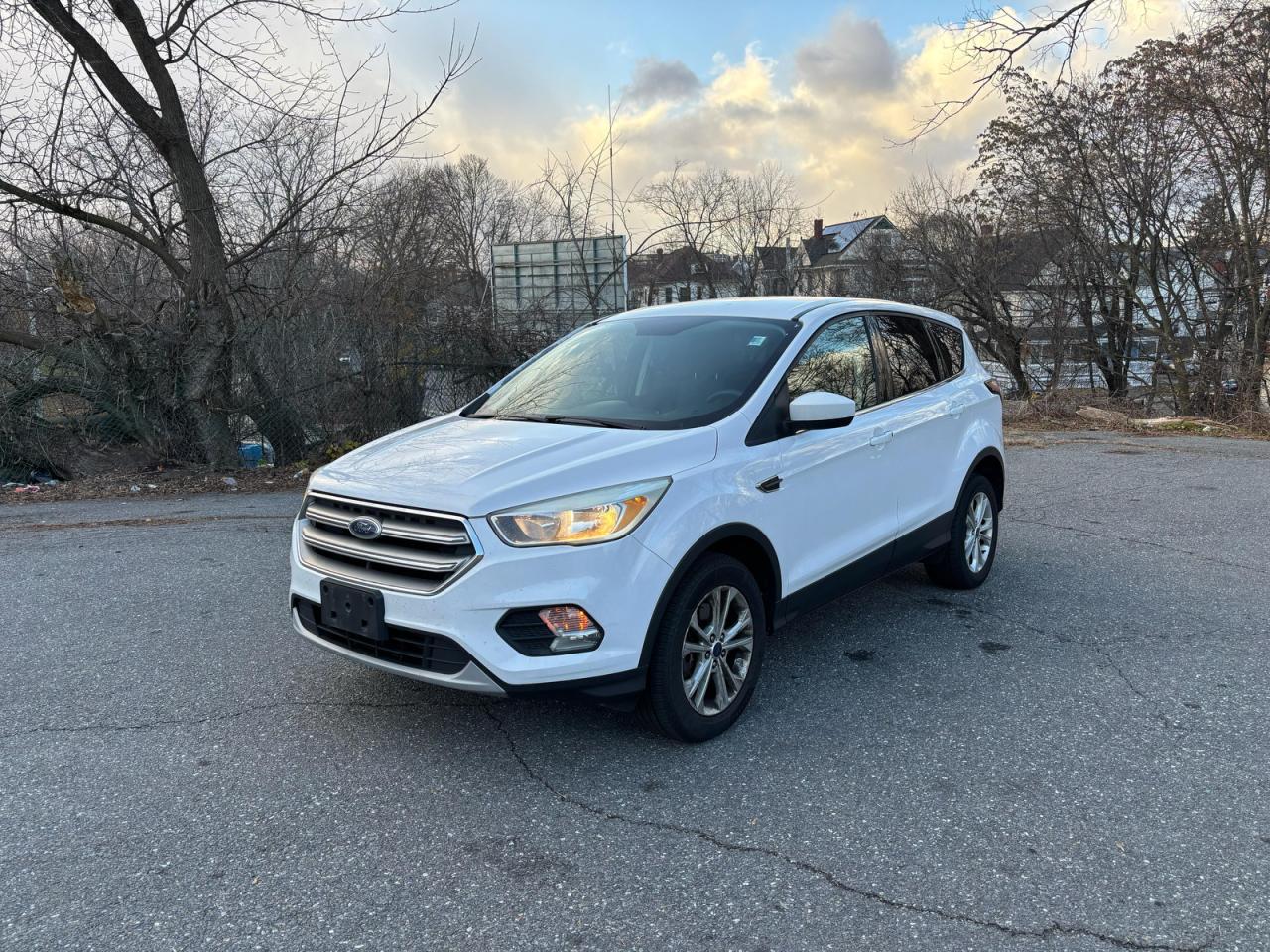 Ford Escape Se Image 2