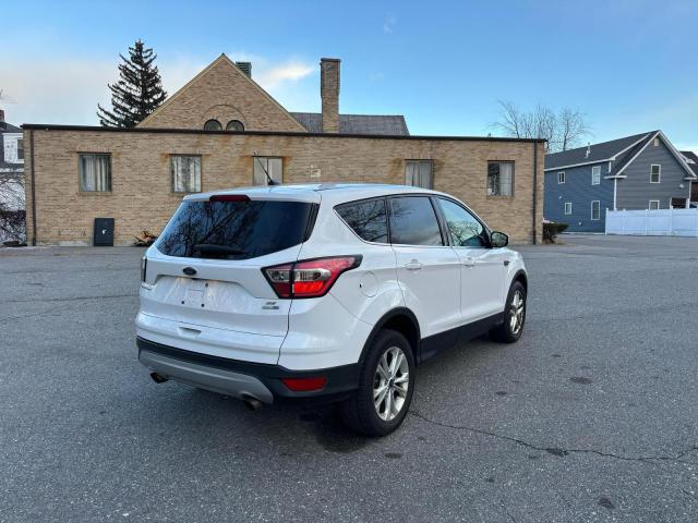 Ford Escape Se Image 4
