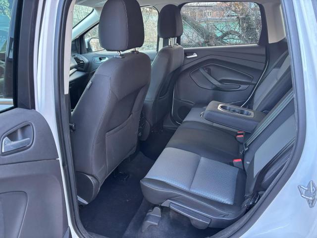 Ford Escape Se Image 10