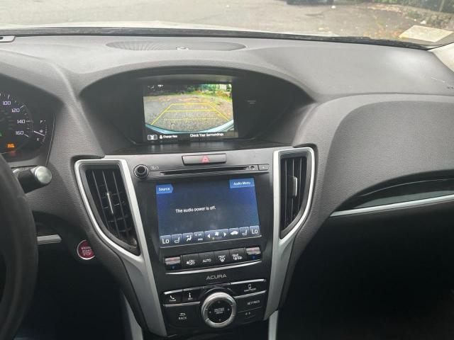 Acura TLX Image 9
