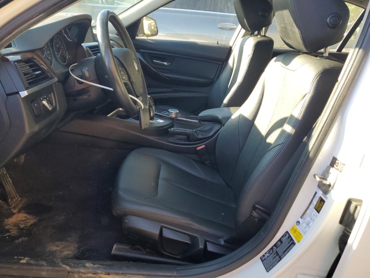 BMW 3 Series I Xdrive Image 12