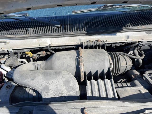 Ford Econoline E250 Van Image 7