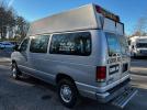 Ford Econoline E250 Van Image 4