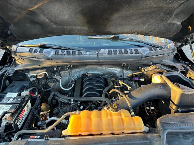 Ford Econoline E250 Van Image 3