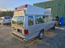 Ford Econoline E250 Van Image 8