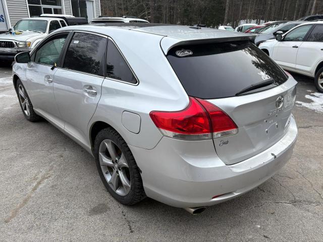 Toyota Venza Le Image 10