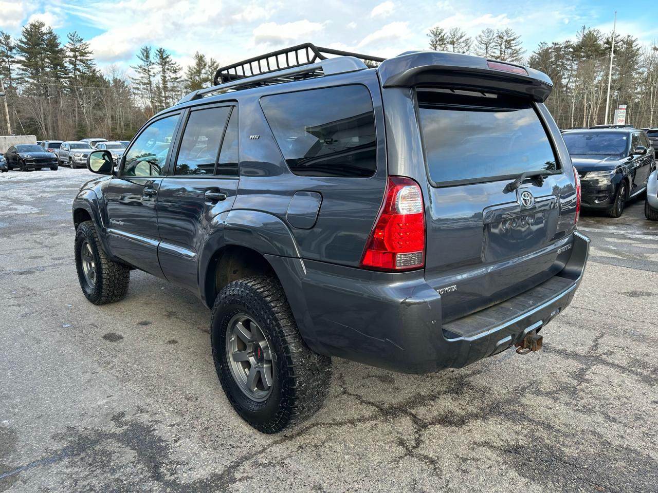 Toyota 4Runner Sr5 Image 5