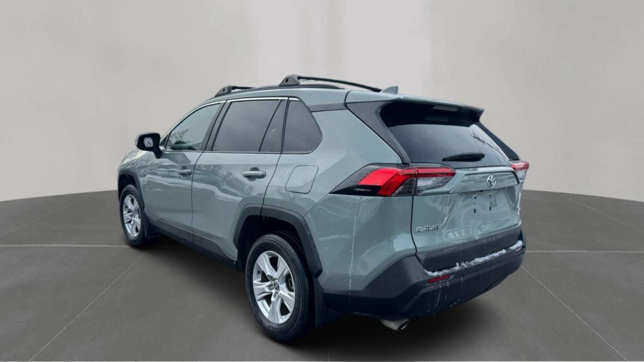 Toyota RAV4 Xle Image 5