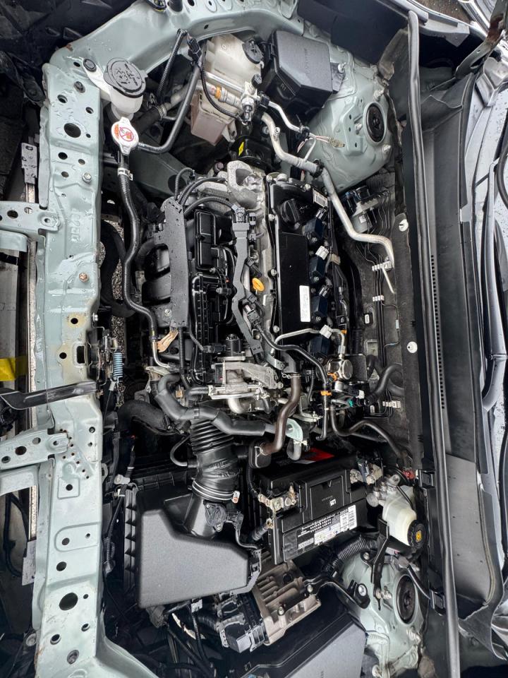 Toyota RAV4 Xle Image 9