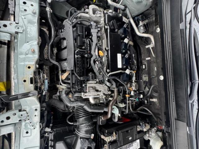 Toyota RAV4 Xle Image 9