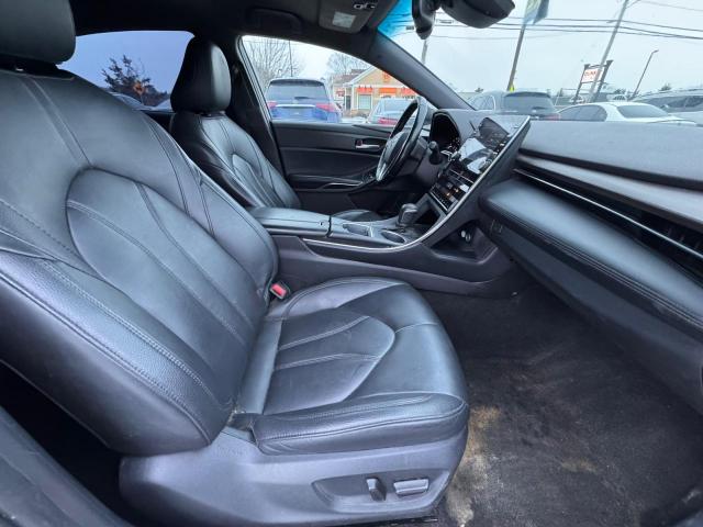 Toyota Avalon Xle Image 4