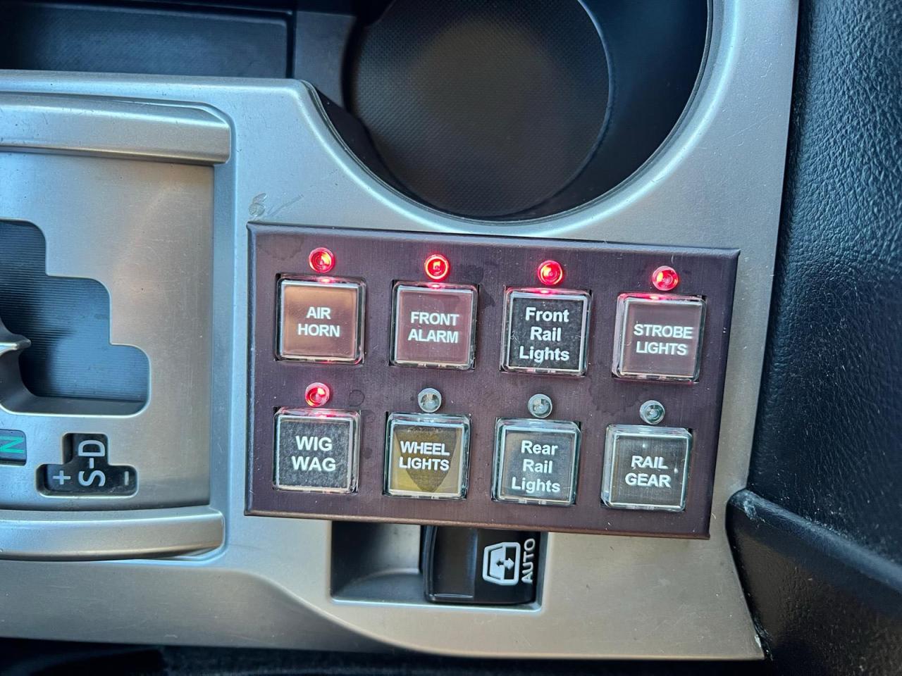 Toyota 4Runner Sr5 Image 2