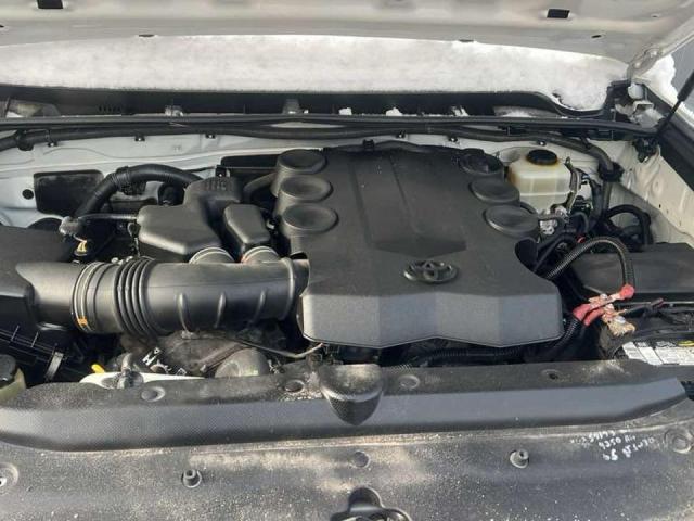 Toyota 4Runner Sr5 Image 8