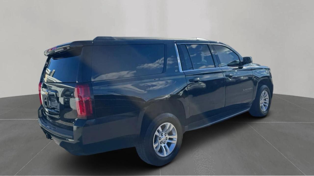 Chevrolet Suburban K1500 Lt Image 2