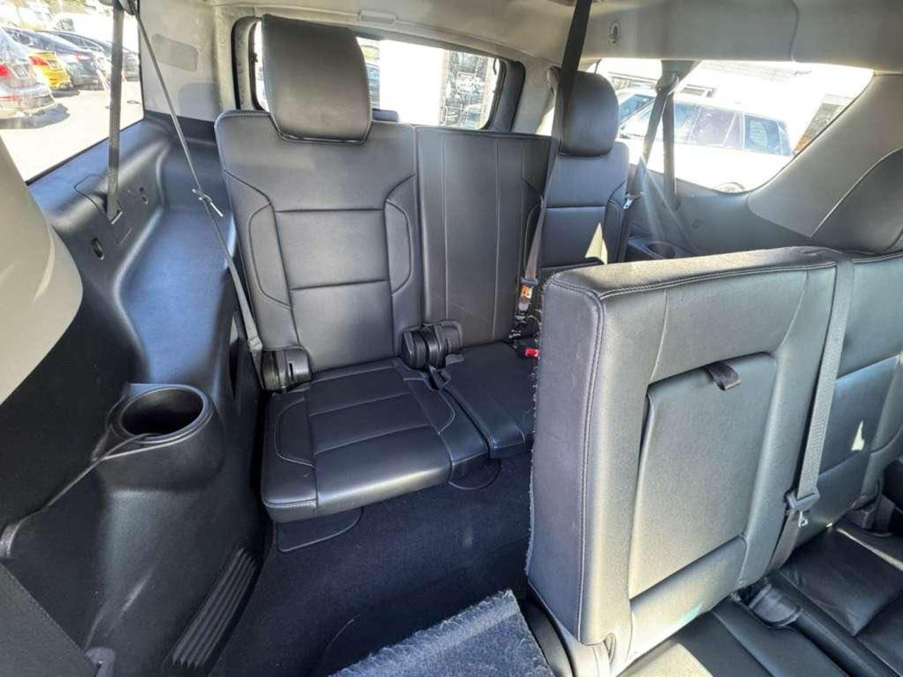 Chevrolet Suburban K1500 Lt Image 11