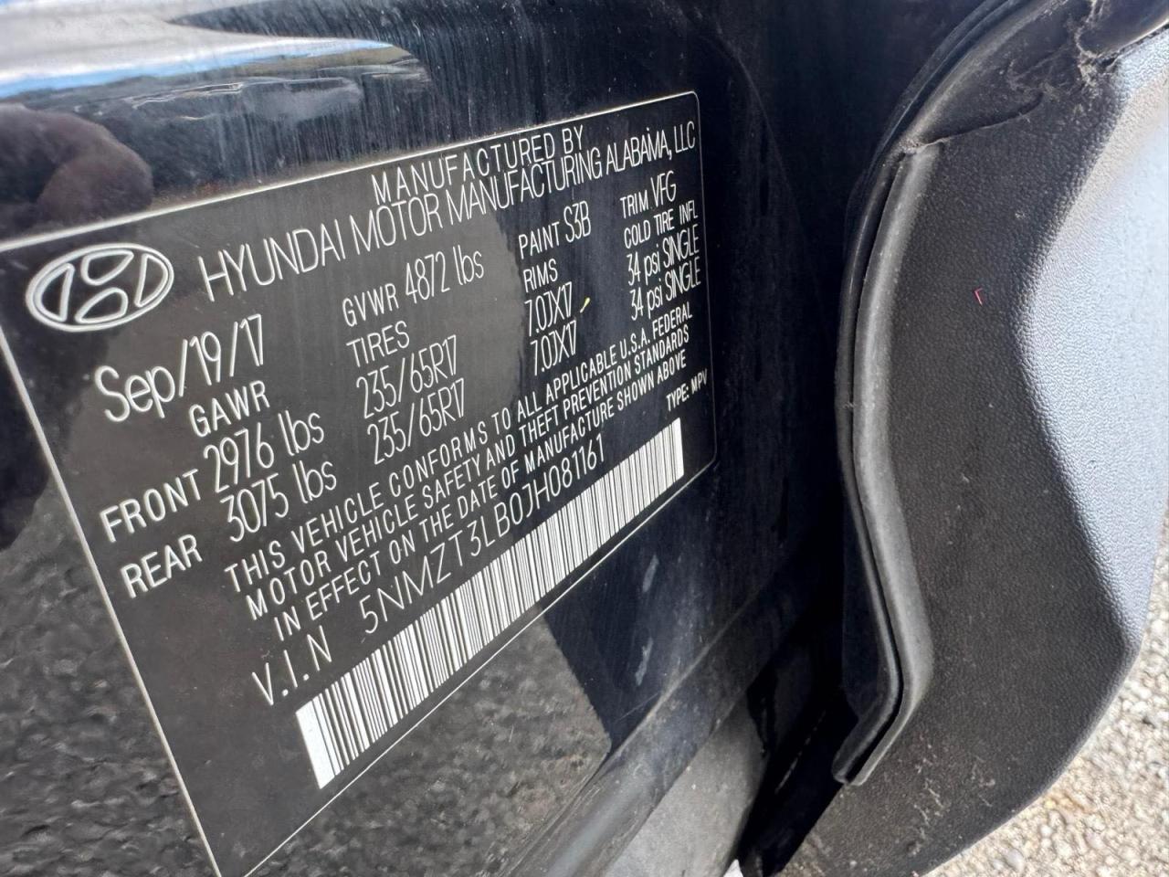 Hyundai SANTA FE Image 2