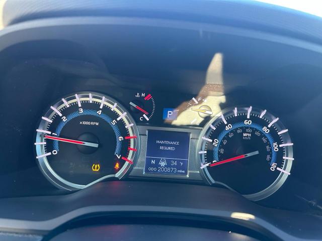 Toyota 4Runner Sr5 Image 9