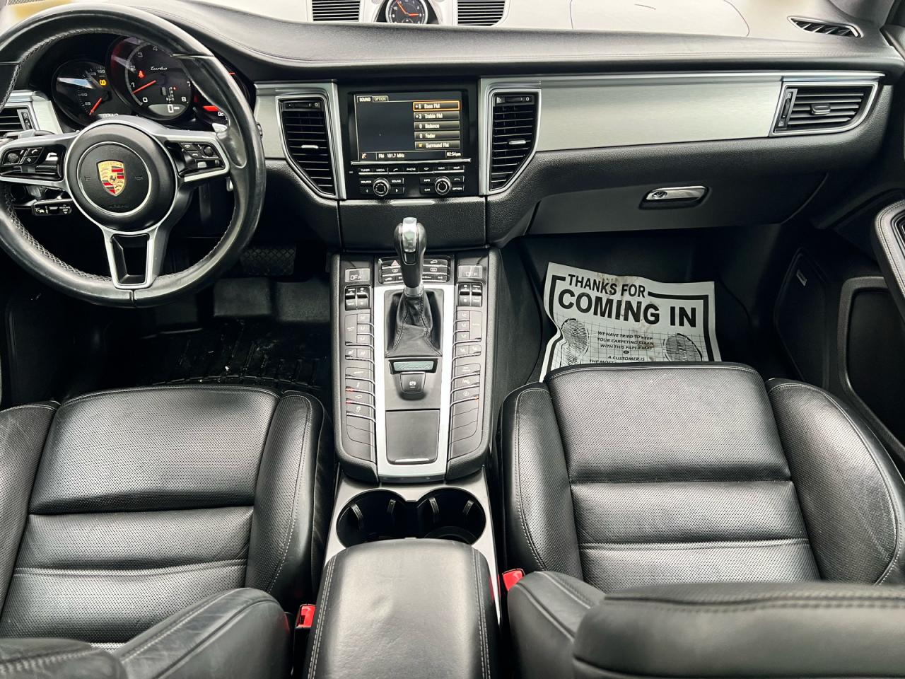 Porsche Macan Turbo Image 5