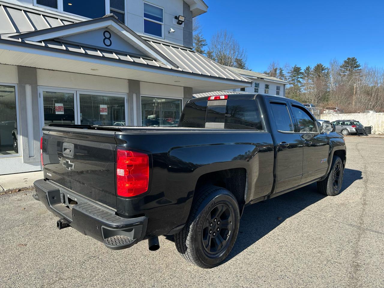 Chevrolet Silverado K1500 Lt Image 4