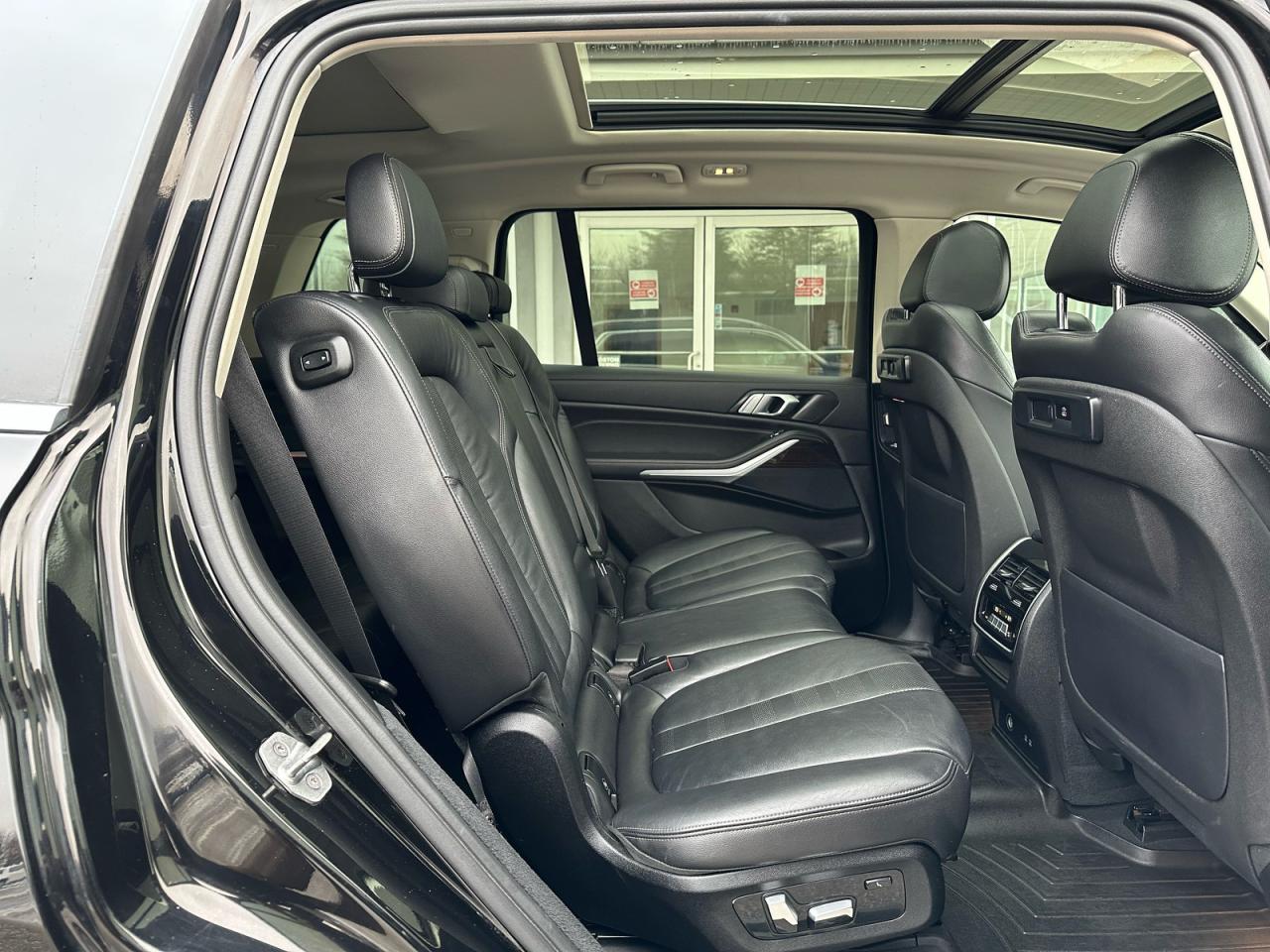 BMW X Series Xdrive40i Image 2