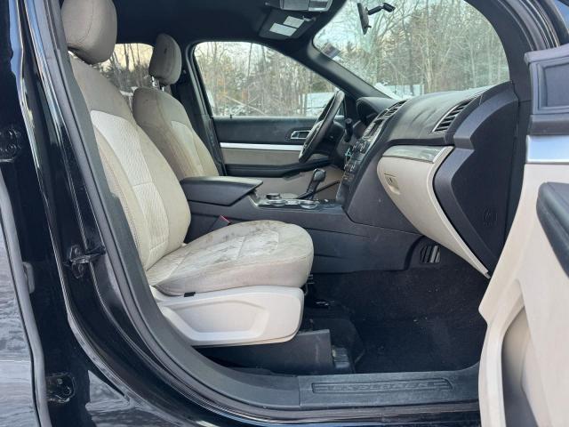 Ford Explorer Image 7